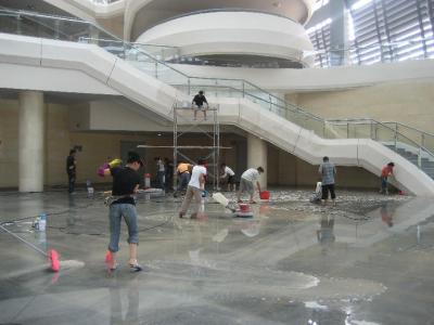 廣西南寧體育中心開荒清潔-南寧保潔公司、南寧清潔公司、地板打蠟、石材翻新